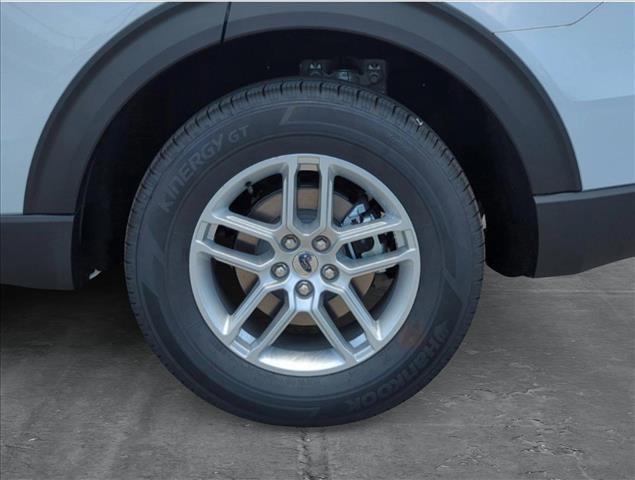 new 2025 Ford Explorer car, priced at $39,524