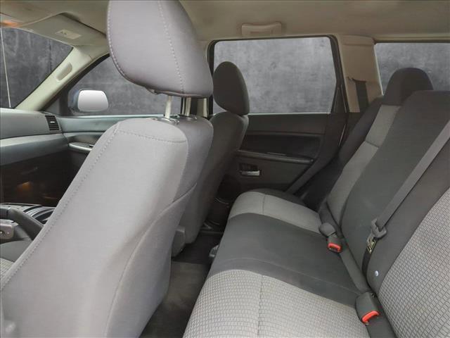 used 2010 Jeep Grand Cherokee car, priced at $6,995