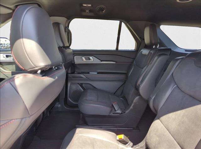 new 2025 Ford Explorer car, priced at $55,392