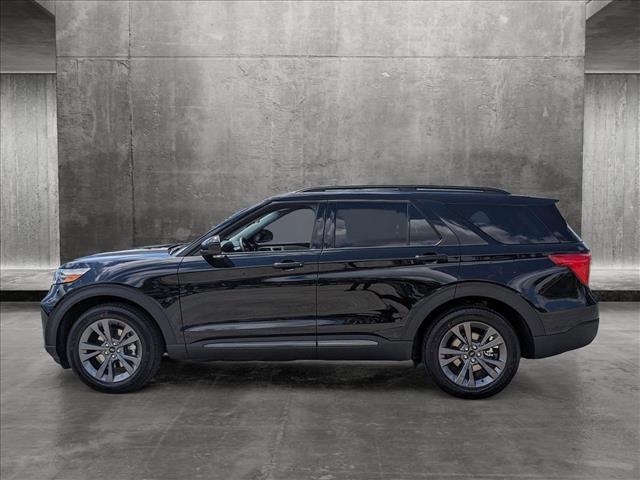 new 2024 Ford Explorer car, priced at $43,681