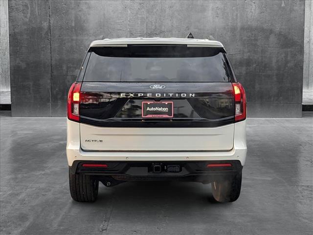 new 2025 Ford Expedition car, priced at $69,450