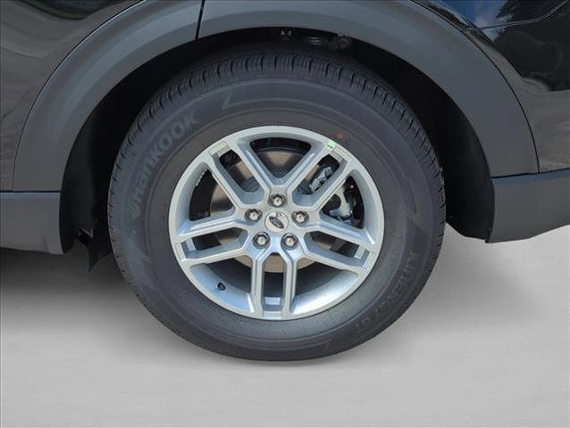 new 2025 Ford Explorer car, priced at $42,631