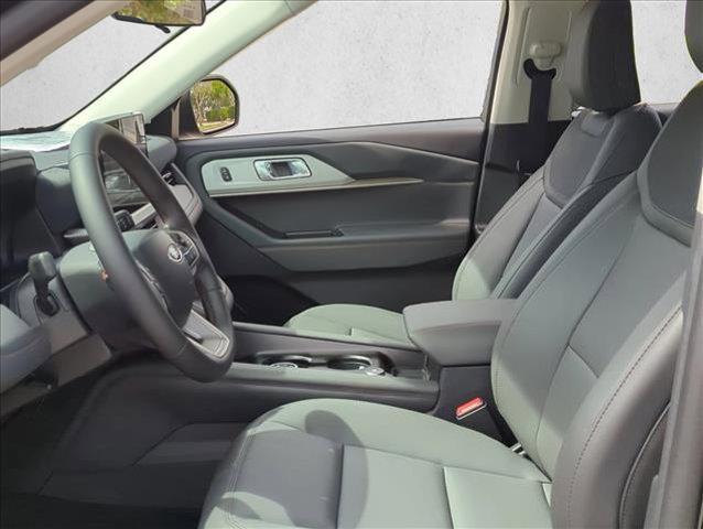 new 2025 Ford Explorer car, priced at $42,631