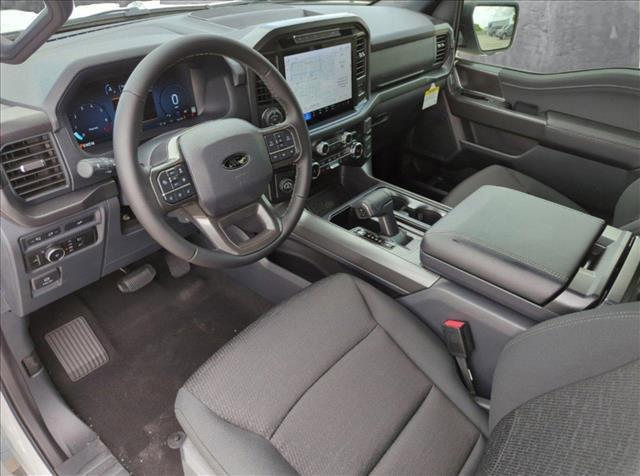 new 2025 Ford F-150 car, priced at $52,454