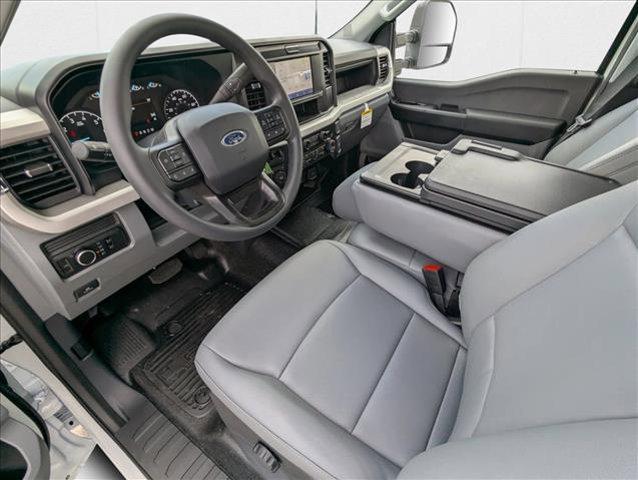 new 2025 Ford F-250 car, priced at $51,852