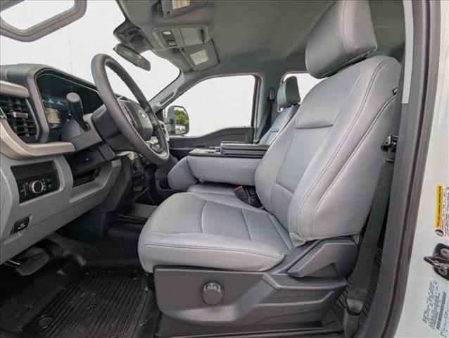 new 2025 Ford F-250 car, priced at $51,852