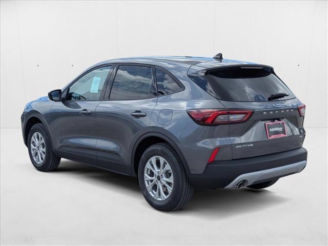 new 2025 Ford Escape car, priced at $29,183