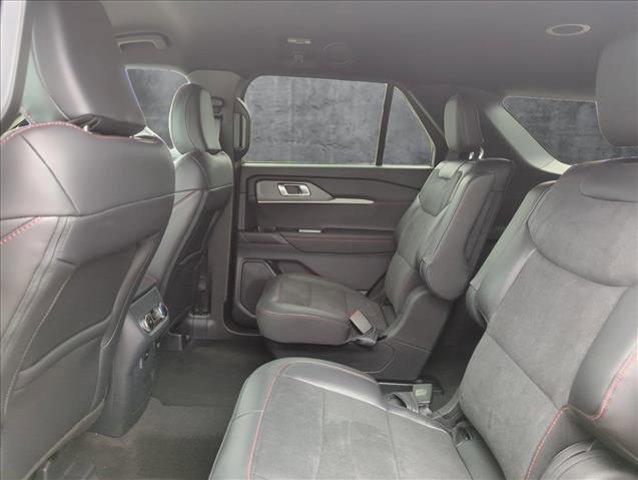 new 2025 Ford Explorer car, priced at $52,580