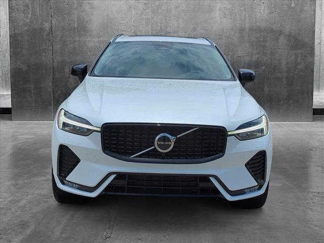 used 2023 Volvo XC60 car, priced at $38,995