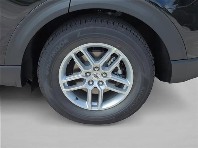new 2025 Ford Explorer car, priced at $42,443