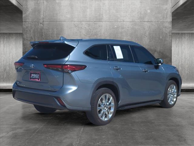 used 2020 Toyota Highlander car, priced at $31,798