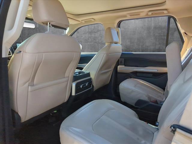 used 2022 Ford Expedition car, priced at $38,995