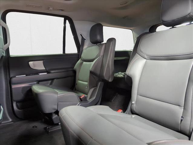new 2025 Ford Expedition car, priced at $67,607
