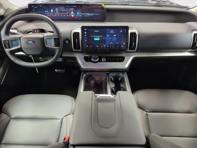 new 2025 Ford Expedition car, priced at $67,607