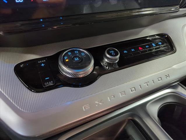 new 2025 Ford Expedition car, priced at $67,607