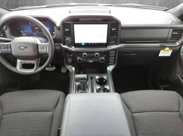new 2025 Ford F-150 car, priced at $61,712