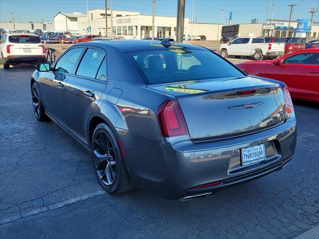 used 2021 Chrysler 300 car, priced at $25,995