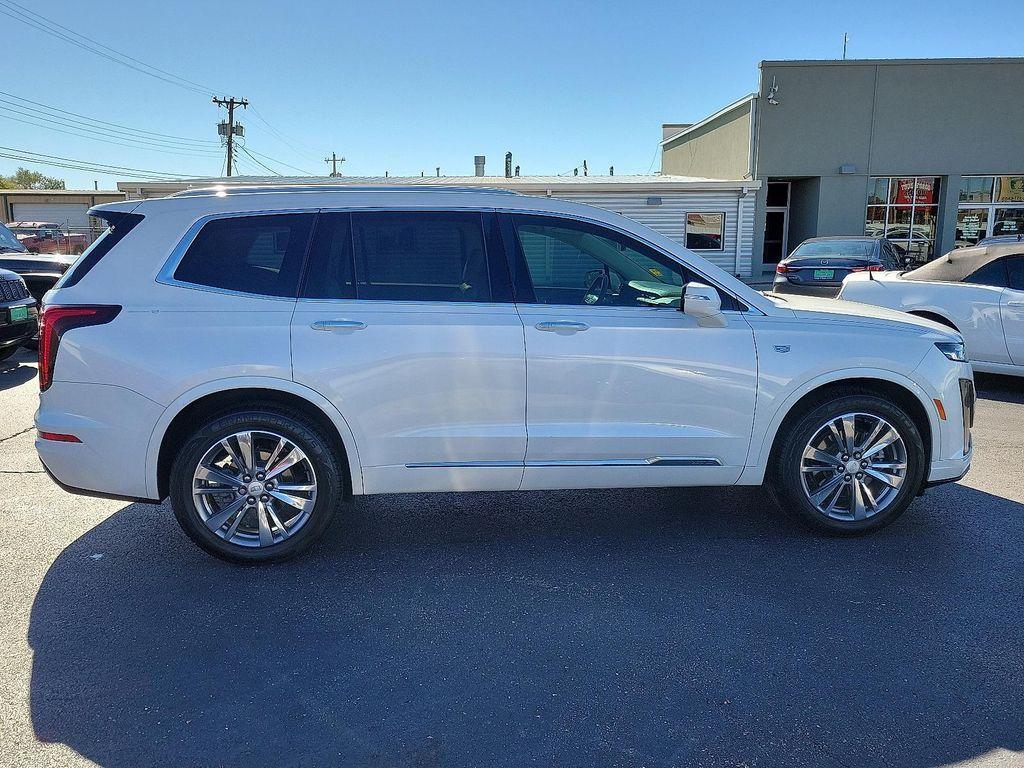 used 2022 Cadillac XT6 car, priced at $34,450