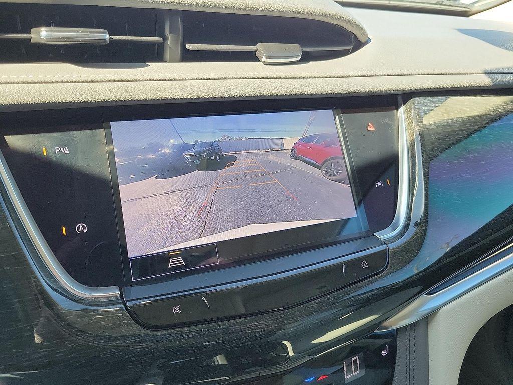 used 2022 Cadillac XT6 car, priced at $34,450