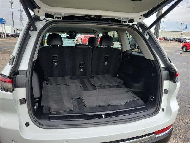 used 2022 Jeep Grand Cherokee car, priced at $36,215