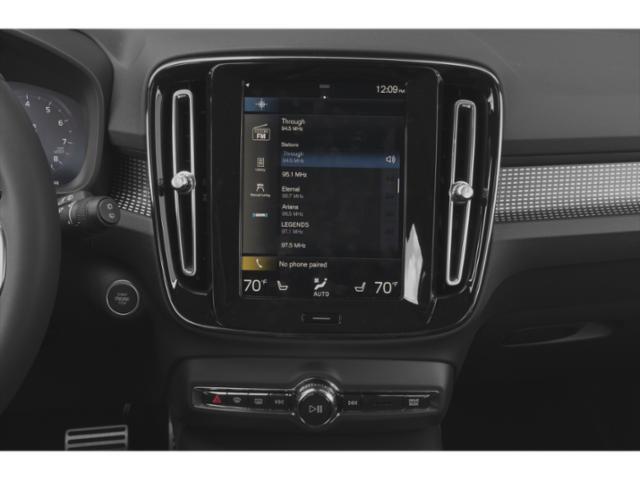 used 2022 Volvo XC40 car, priced at $28,995