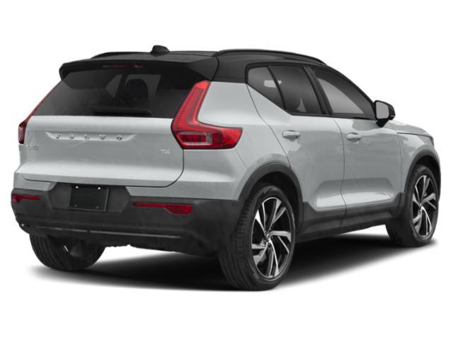 used 2022 Volvo XC40 car, priced at $28,995