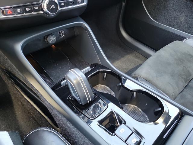 used 2022 Volvo XC40 car, priced at $28,995