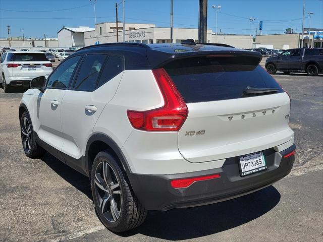 used 2022 Volvo XC40 car, priced at $28,995