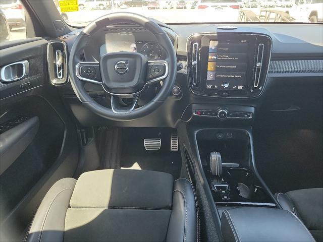 used 2022 Volvo XC40 car, priced at $28,995