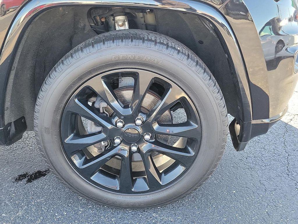 used 2020 Jeep Grand Cherokee car, priced at $22,998