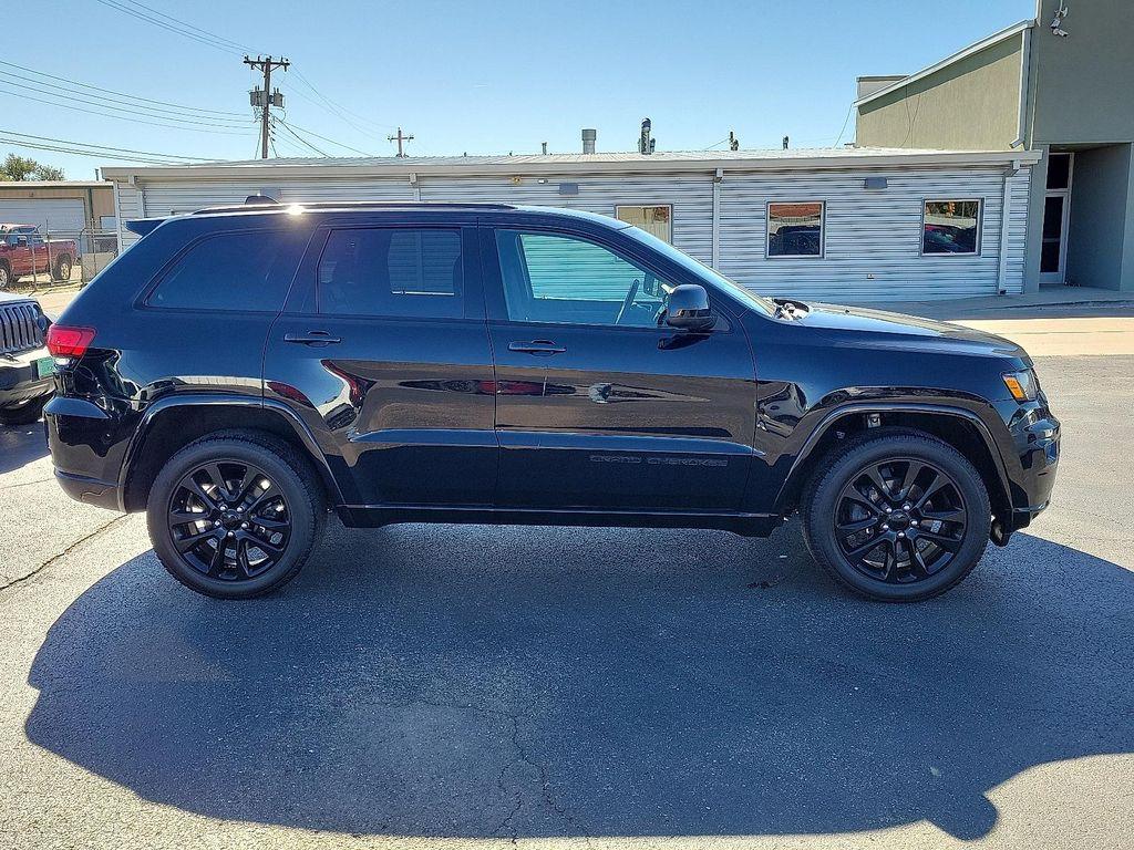 used 2020 Jeep Grand Cherokee car, priced at $22,998