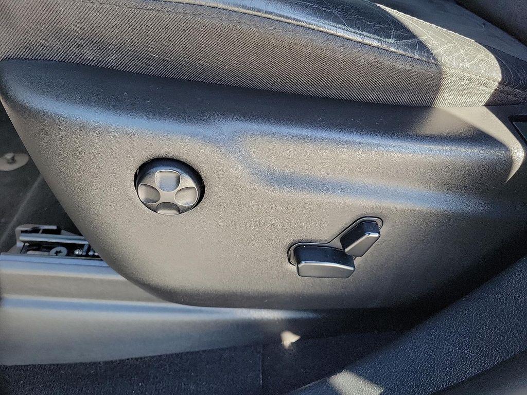 used 2020 Jeep Grand Cherokee car, priced at $22,998