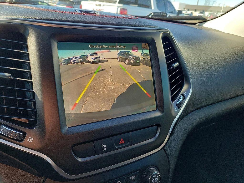 used 2019 Jeep Cherokee car, priced at $21,980