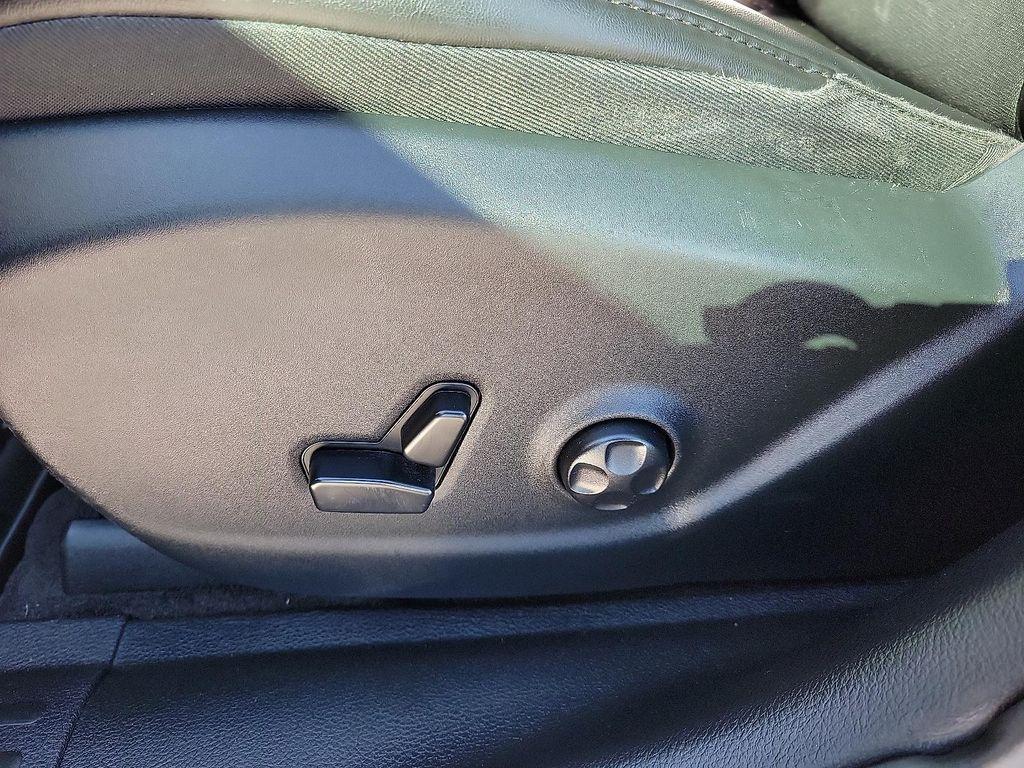 used 2019 Jeep Cherokee car, priced at $21,980