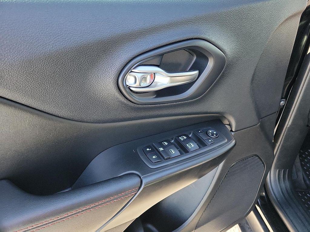 used 2019 Jeep Cherokee car, priced at $21,980