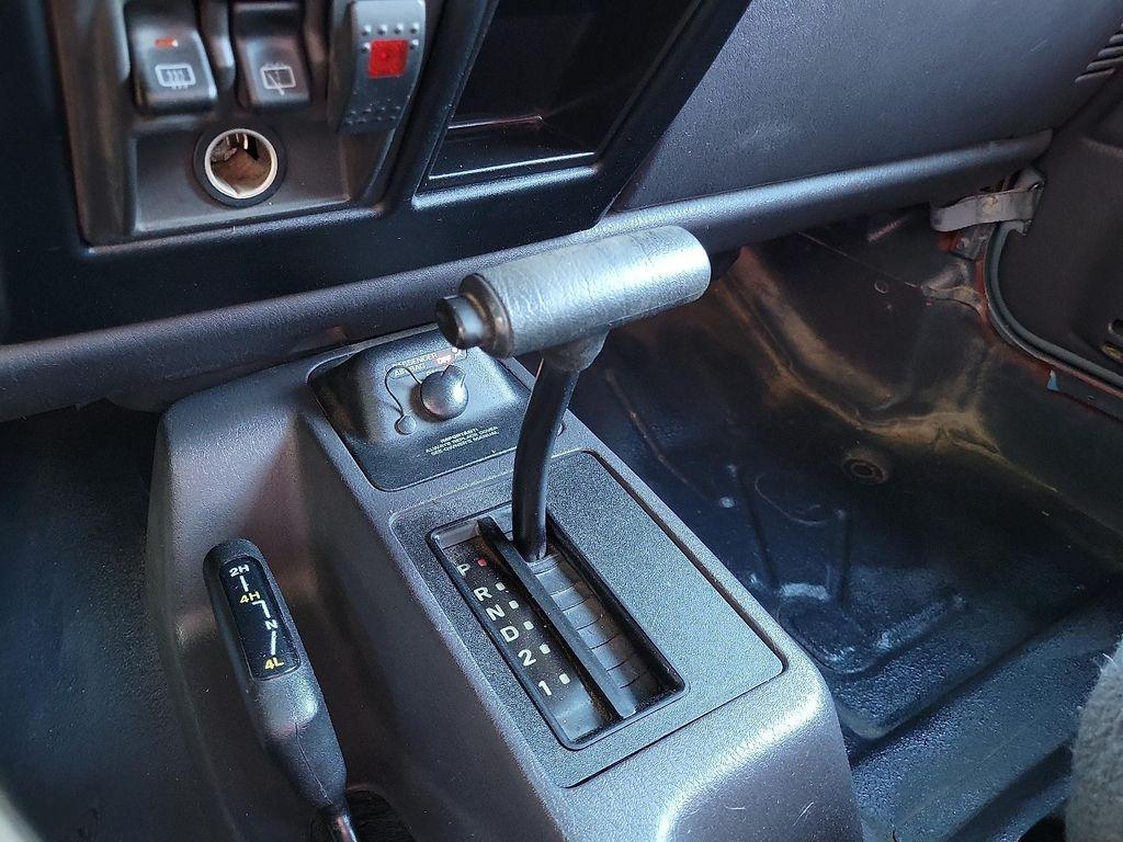 used 2001 Jeep Wrangler car, priced at $9,995