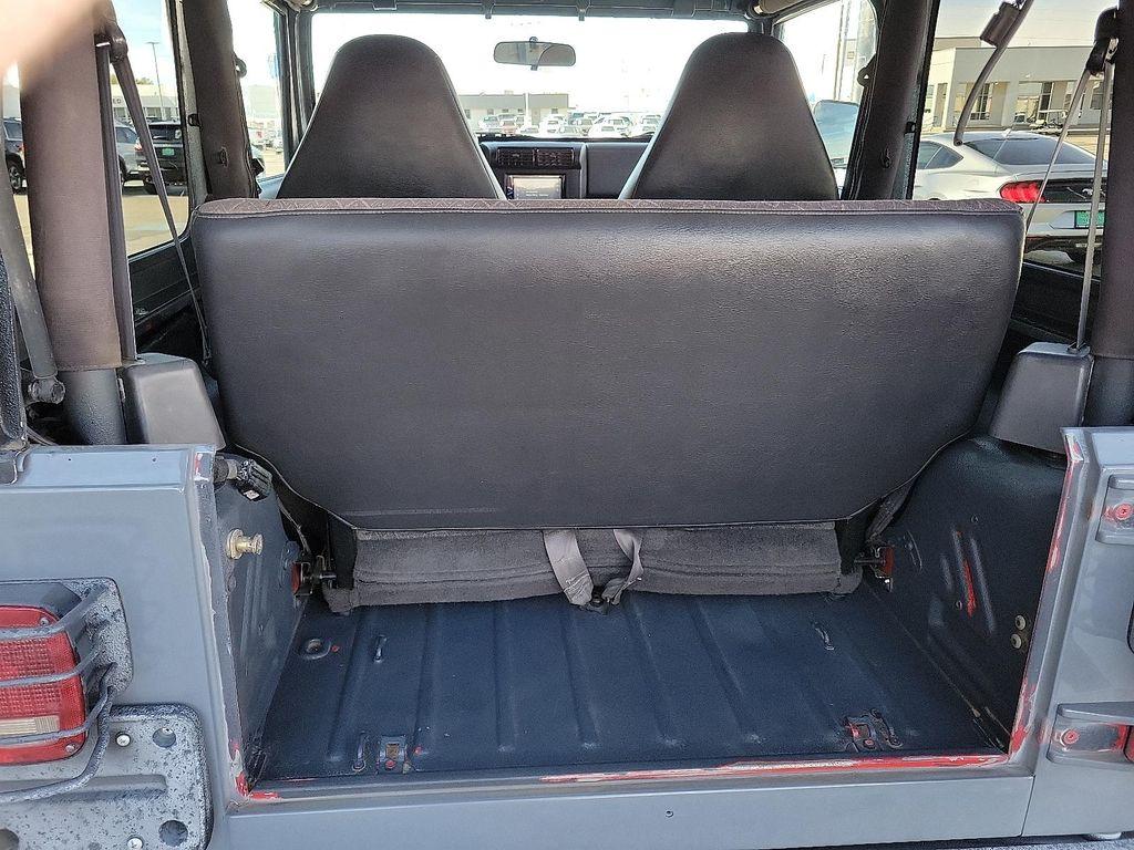 used 2001 Jeep Wrangler car, priced at $9,995