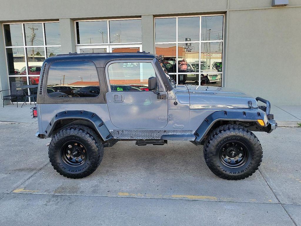 used 2001 Jeep Wrangler car, priced at $9,995