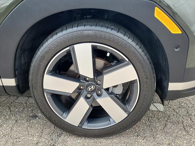 used 2024 Hyundai Santa Fe car, priced at $37,888