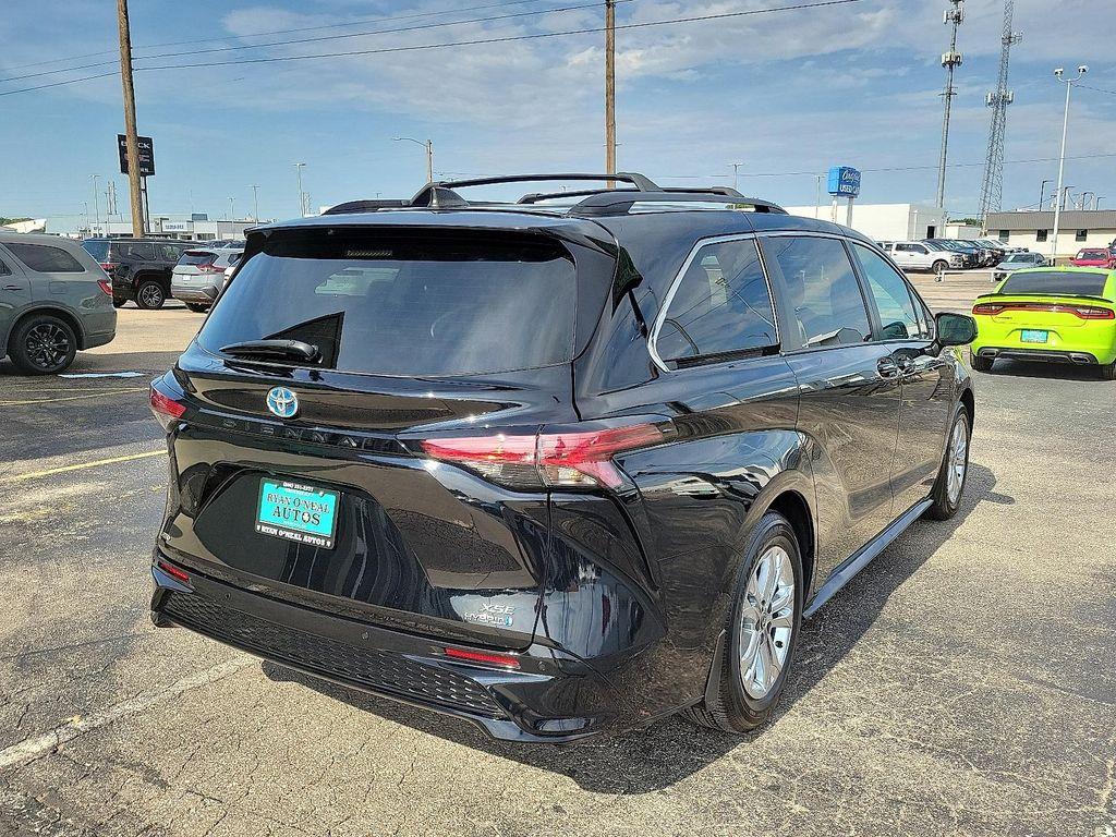 used 2022 Toyota Sienna car, priced at $43,890