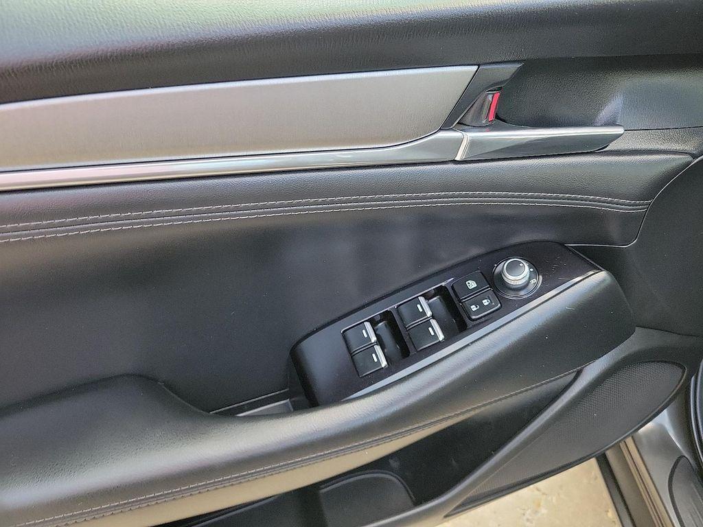 used 2021 Mazda Mazda6 car, priced at $19,995