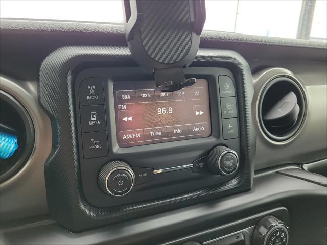 used 2021 Jeep Gladiator car, priced at $27,994