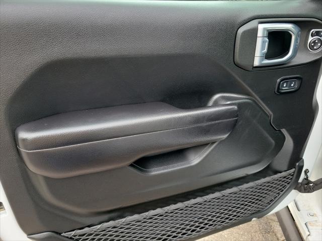used 2021 Jeep Gladiator car, priced at $27,994