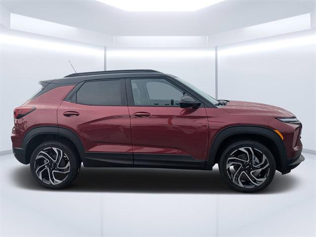 new 2025 Chevrolet TrailBlazer car, priced at $32,225