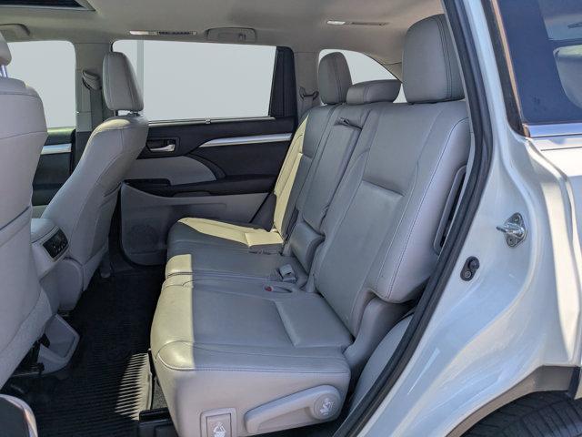 used 2016 Toyota Highlander car, priced at $21,677