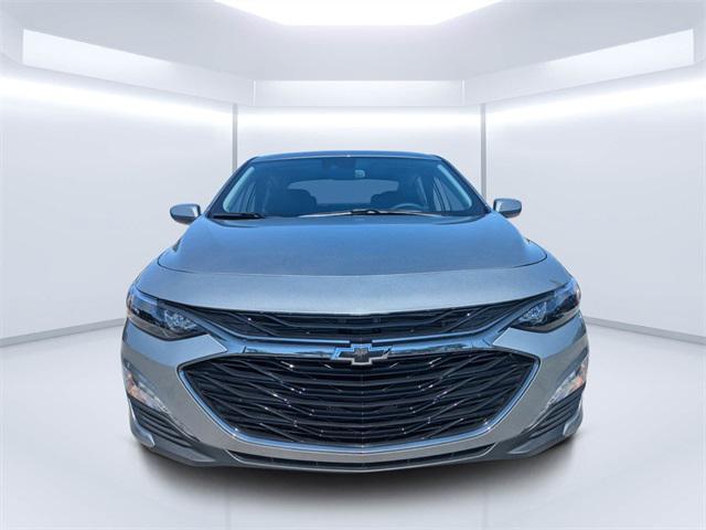 new 2025 Chevrolet Malibu car, priced at $30,440