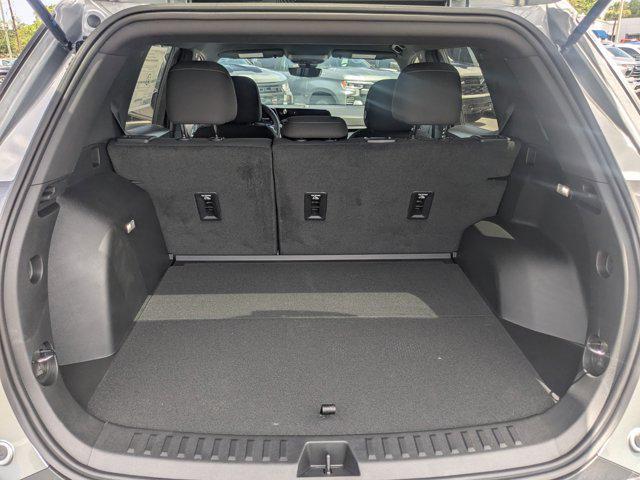 new 2026 Chevrolet Equinox car, priced at $30,940