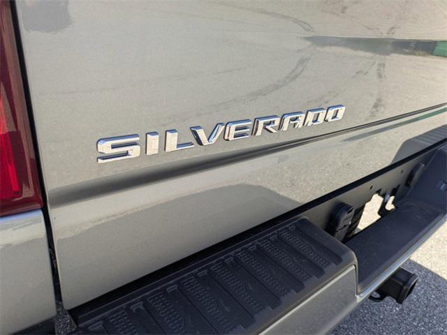 new 2025 Chevrolet Silverado 1500 car, priced at $50,640