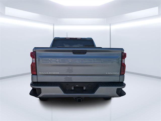 new 2025 Chevrolet Silverado 1500 car, priced at $50,640