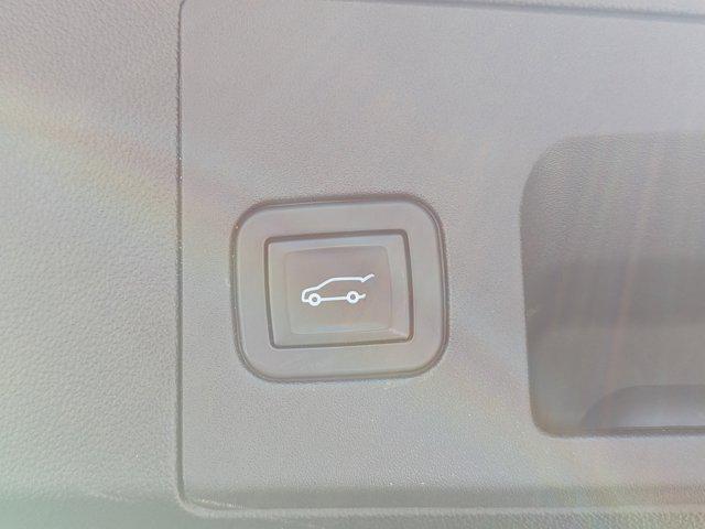 used 2019 Cadillac XT5 car, priced at $15,977